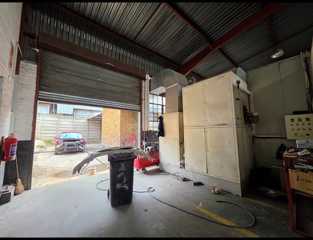 440M² WAREHOUSE TO LET IN WADEVILLE